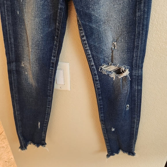 Moussy Vintage Glendele Distressed Tapered Raw Hem Ankle Skinny Denim Jeans 25 - Picture 14 of 15